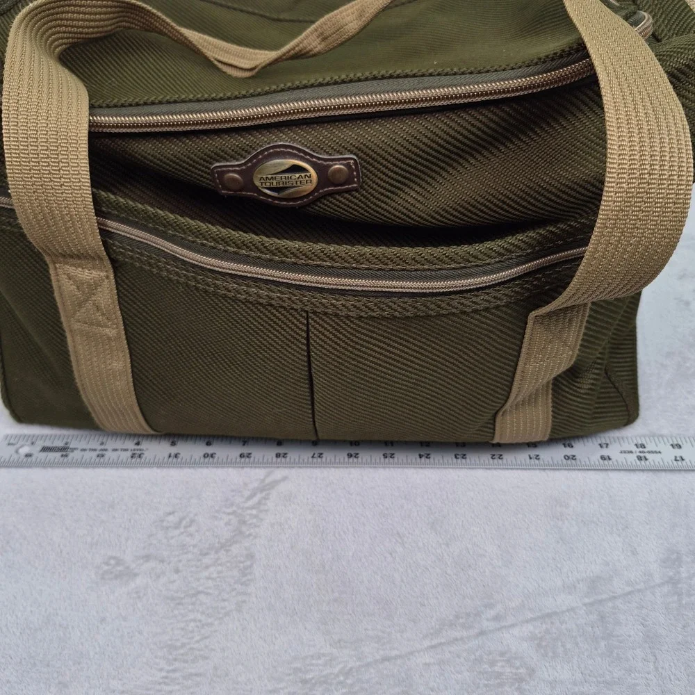 American Tourister Kenya 6 Olive Green Duffle Bag Travel Carry On 72874-660